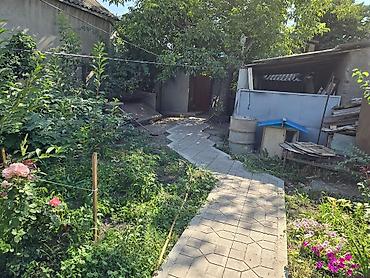 круглый: 🏠 Продаётся просторный дом в районе Тоголок Молдо / Фере 📐 Дом — 140 — 6