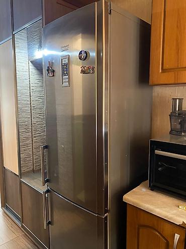 ariston su: Hotpoint-Ariston iki qapılı soyuducu - Rəng: paslanmayan polad — 2