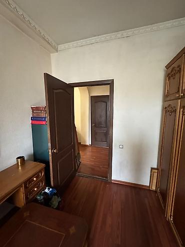 моссовет квартира: 4 комнаты, 81 м², Моссовет Сталинка, 3 этаж — 6