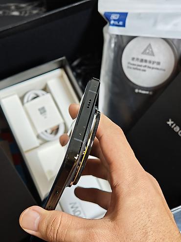 Ноутбуки Xiaomi: Xiaomi, 14 Ultra, Б/у, 512 ГБ, цвет - Черный, 2 SIM, eSIM — 10