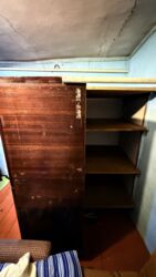 я ищу шфанер: Продаю шифоньер, советский 1975 года В хорошем состоянии Размеры