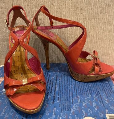 Basanoşka və səndəllər: Dior, Ölçü: 35, İşlənmiş — 5