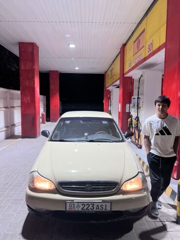 Kia: Kia Clarus: 2001 г., 1.8 л, Автомат, Бензин, Седан — 1