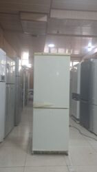 Мясорубки: İki ədəd soyuducu satılır. 1) Aşağıdan donduruculu model - İki