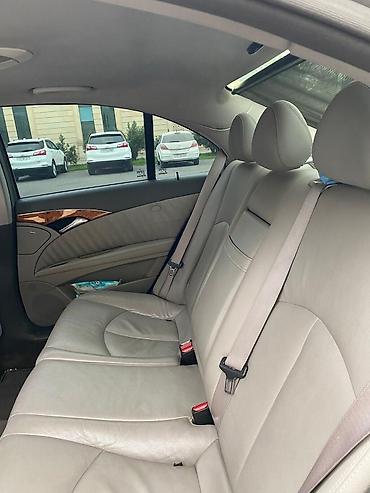 Mercedes-Benz: Mercedes-Benz E 320: 3.2 l | Sedan — 11