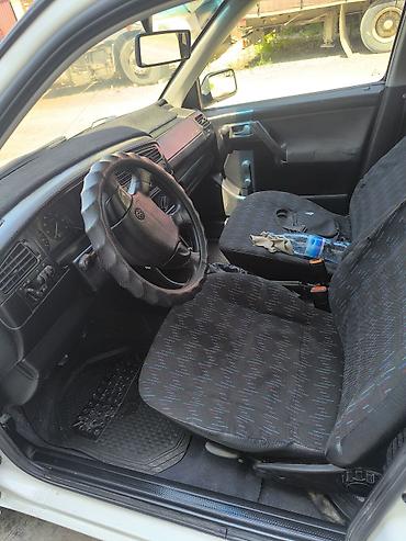 Volkswagen: Volkswagen Golf: 1994 г. — 8