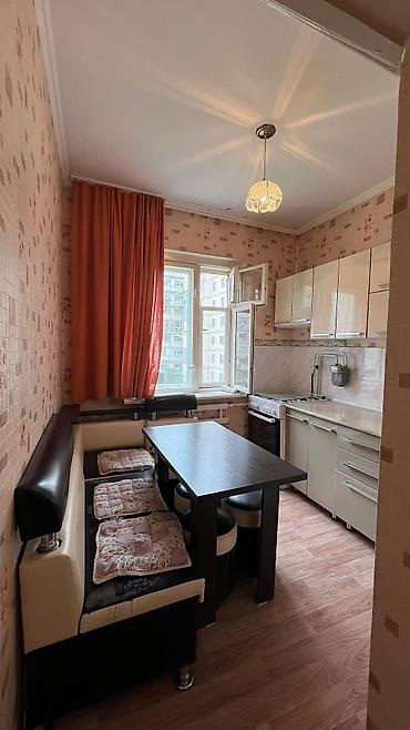105 серия 3 комнатная: 3 комнаты, 70 м², 12 мкр 105 серия, 5 этаж, Евроремонт — 6