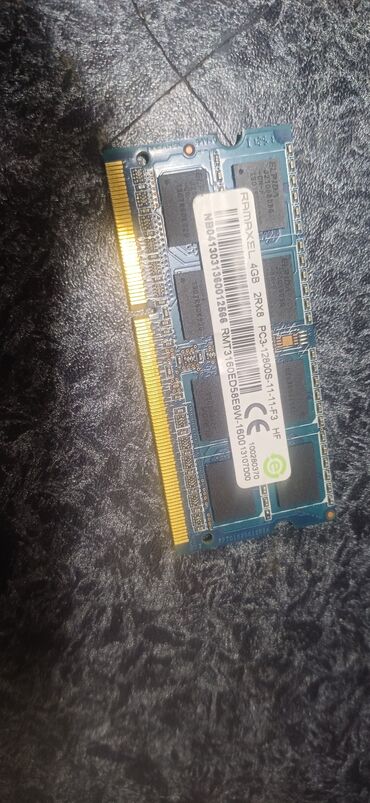 komputer plata: Operativ yaddaş (RAM) Kingston, 4 GB, 1600 Mhz, DDR3, Noutbuk üçün, İşlənmiş