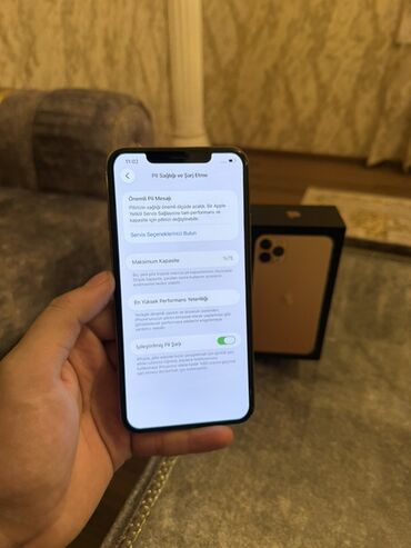 Apple iPhone: IPhone 11 Pro Max, 256 GB, Qızılı, Simsiz şarj — 14