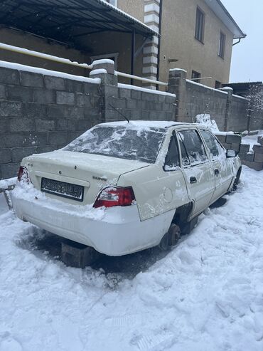 Daewoo: Daewoo Nexia: 2012 г., 1.5 л, Механика, Газ, Седан