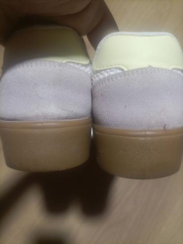 Patike: Patike – šareni model - Veličina: 37 (oznaka N na ulošku; dužina — 3
