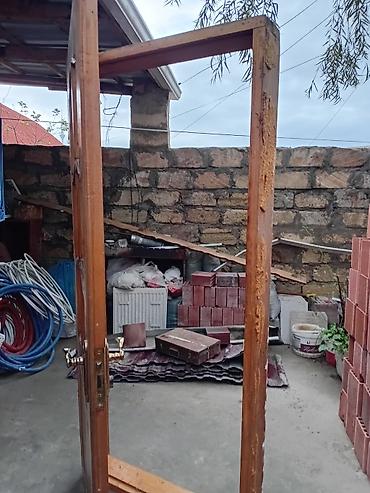qapi bezeyi: Salam çərçivəsi var hec bir prablemi yoxdur pirintuslarida var — 3