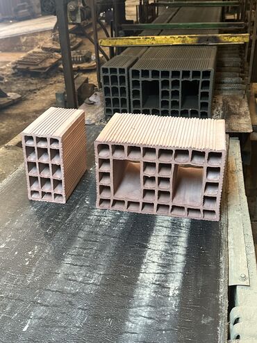 Kərpiclər: Kərpi̇c zavodu gi̇lan&akkord 🧱🧱🧱🧱🧱🧱🧱🧱🧱🧱🧱🏠🏠🏠🏠🏠🚛🚛🚛🚛🚛🏢🏢🏢🏢🏢 5 il — 10