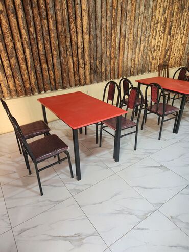 Masa və oturacaq dəstləri: Mətbəx üçün, Yeni, Açılmayan, Kvadrat masa, 4 stul — 10