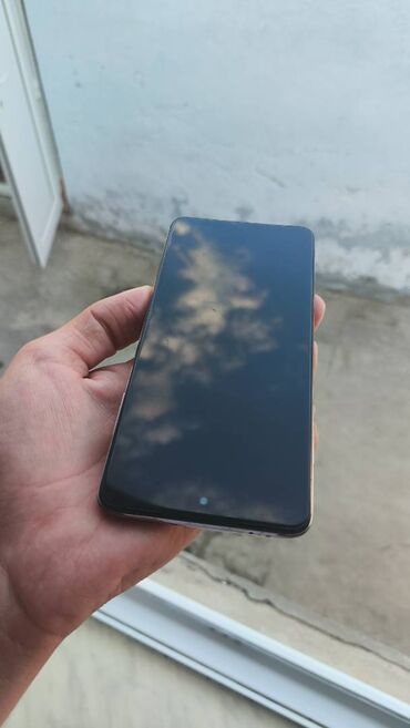 telefon 30: Poco X3 Pro, 128 GB, Barmaq izi, Face ID, Sənədlərlə