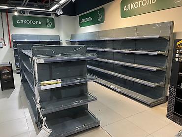 Витрины: Витрины, стеллажи, полки торговые металлические б/у, полка магазинная — 10