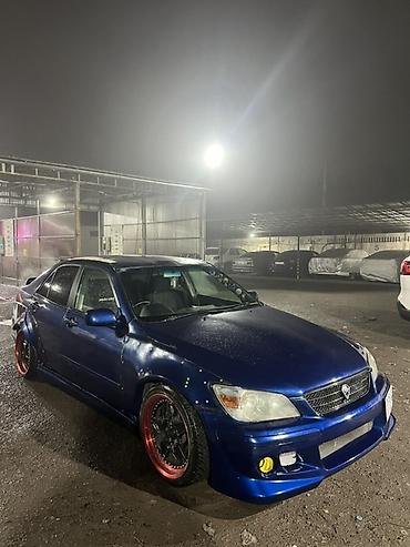 Toyota: Toyota Altezza: 1999 г., 2 л, Автомат, Бензин — 5