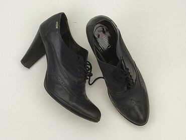 czarne spódniczka ze skóry: Flat shoes for women, 40, Monnari, condition - Good