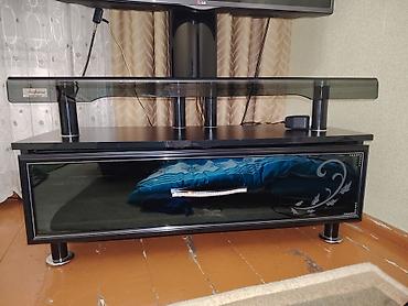 зеркало с подсветкой: Qara rəngdə modern TV stendi - Material: üst hissə tüstü rəngli — 3