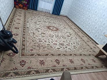 Ковры и паласы: Ковер большой площади в классическом восточном стиле. - Форма — 3