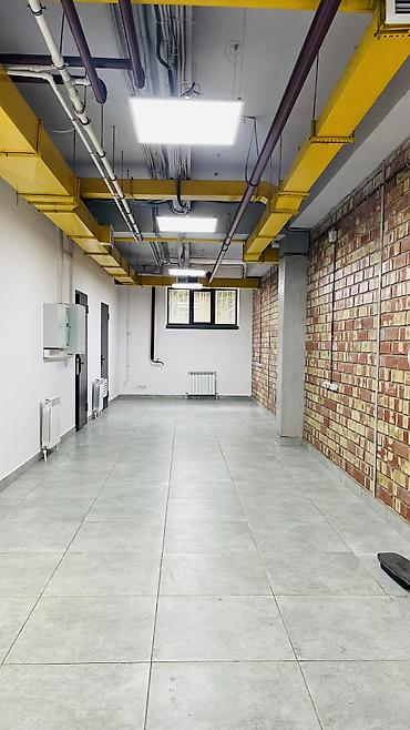 в кафе музыкант: Аренда офисов, 70 м², В бизнес центре, С юридическим адресом — 1