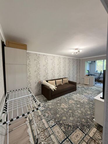 Продажа квартир: 1 комната, 32 м², 104 серия, 3 этаж, Евроремонт