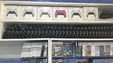 qulaq: Məhsul: PlayStation oyun konsolları üçün orijinal idarəetmə pultları — 2