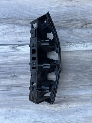 Крылья и комплектующие: Крепление крыла Заднее левое Mercedes-Benz, 2016 г., Б/у, Оригинал — 9