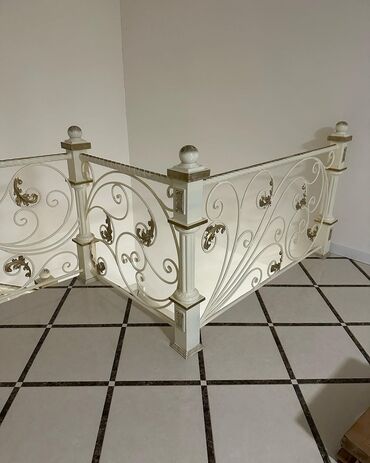 Pilləkən məhəccərləri: Metal EN MMC olaraq istədiyiniz forma və ölçüde demir işlerinin — 2