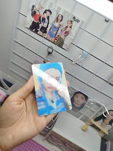 pul albomu: K-pop Felix temalı foto kart dəsti Məhsul təsviri: - Üç ədəd — 3