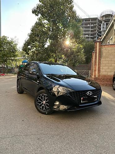 чери: Hyundai Solaris: 2020 г., 1.4 л, Автомат, Бензин, Седан — 3