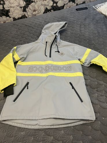 продажа куртки мужские: Куртка XL (EU 42), цвет - Серый