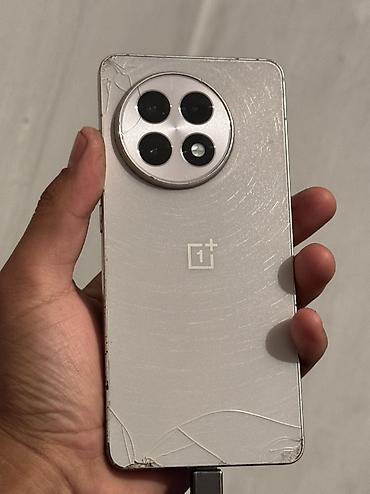 OnePlus 13R, Б/у, 256 ГБ, цвет - Белый, 2 SIM