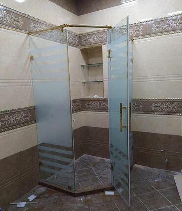 Duş kabinaları, arakəsmələr: Yeni Üstü açıq kabina, Düzbucaqlı, Ödənişli çatdırılma — 22