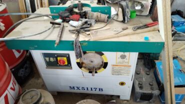 Tavan: Tezedir ișlenmeyib 2eded var Qazaxdadir Məhsul: MX5117B frezer/stol