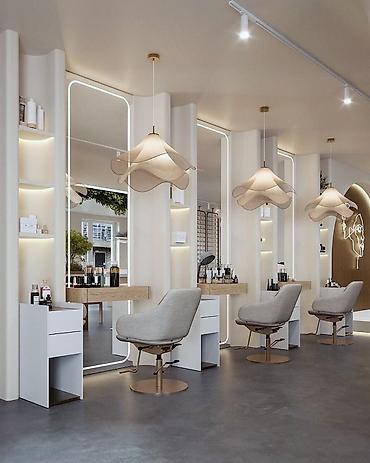 güzgülü salon: Yeni, Güzgülü — 6