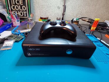 руль для xbox 360: Продаю Xbox 360 Slim с прошивкой Freeboot. ✔ Консоль в хорошем