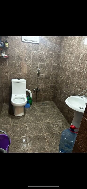 купить дом в гяндже бина аз: Binəqədi qəs. 3 otaqlı, 82 kv. m, Kredit var, Orta təmir