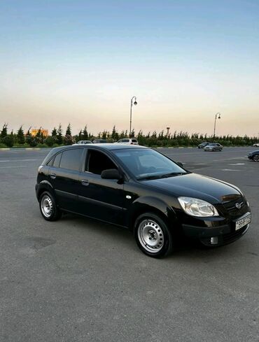 фольксваген пассат дизель: Kia Rio: 1.5 л | 2005 г. Седан