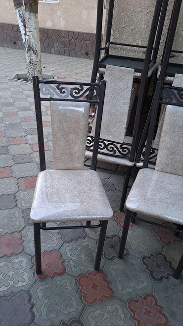 пластиковые стулья для кафе: Стулья Для кухни, Барные, Для праздников, С обивкой, Новый