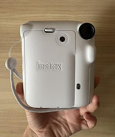 jack e4: Instax mini 12 — компактная камера моментальной печати. В идеальном — 2