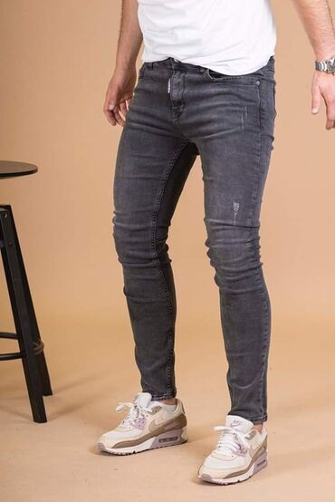 Farmerke: JEANS FARMARICE TOP KVALITET Cena 3200 dinara Brojevi 40 Dzeparke — 20
