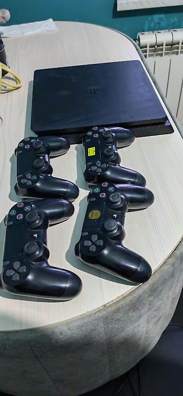 iphone 16 pro maks: Ps4 slim madeli 500g yaddas 4 pult verilir bu qiymete. harda istesen — 1