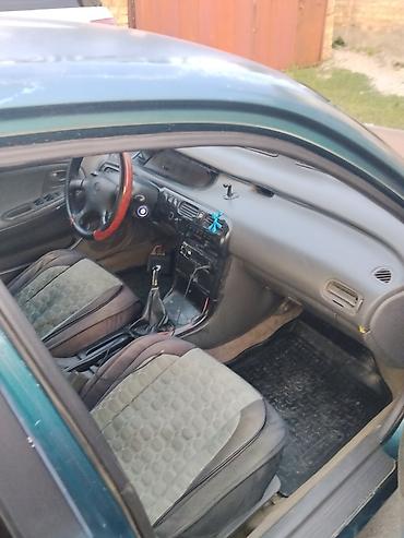 овальный: Mazda 626: 1993 г., 1.8 л, Механика, Бензин, Седан — 4
