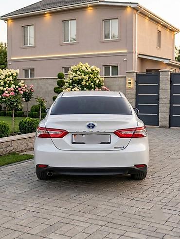 tayota progres: Toyota Camry: 2018 г., 2.5 л, Вариатор, Гибрид, Седан — 4