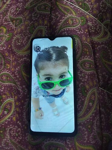 Xiaomi Mi 8 Pro, rəng - Qara, 
 Qırıq