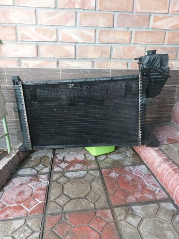 ящик на спринтер: Продаю радиатор на спринтер CDI