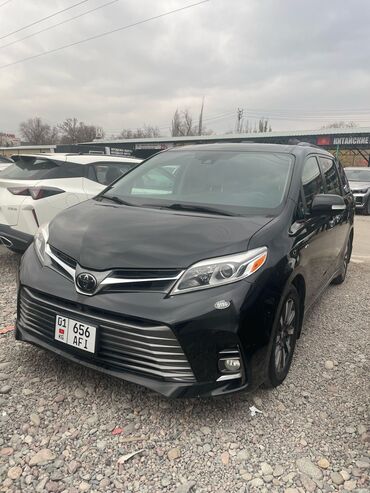 Toyota: Toyota Sienna: 2019 г., 1.6 л, Автомат, Бензин, Минивэн