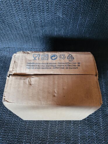 Čaše: Casice nove,vintaz Jim Beam za zestoko pice. Case komada 6 u — 12