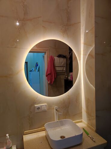 zerkalo italija: Зеркало с подсветкой.
Диаметр 80см.
Теплый подсветка